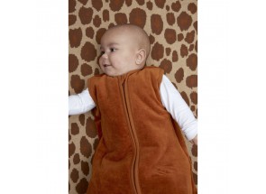 Meyco Slaapzak gevoerd velvet camel 90 cm (6-18m) TOG 2.2